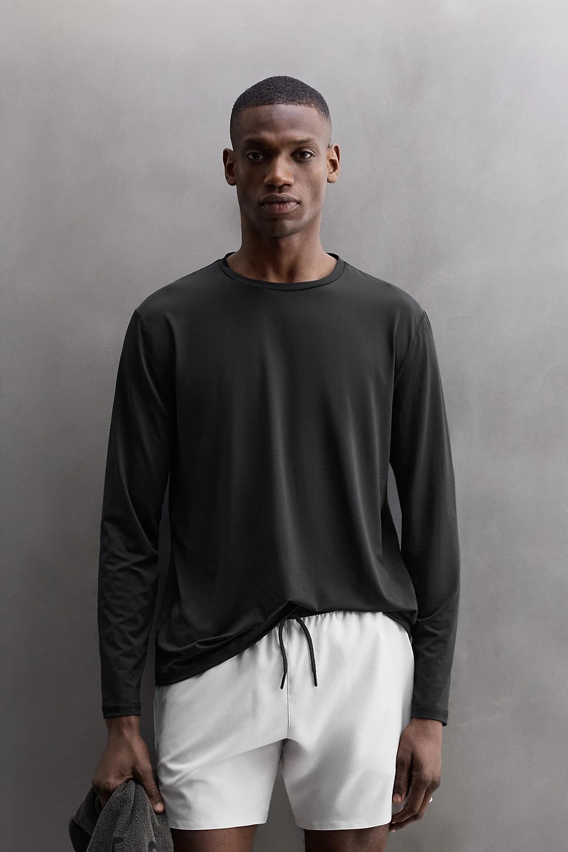 BASIC LONG SLEEVE TECHNICAL T-SHIRT