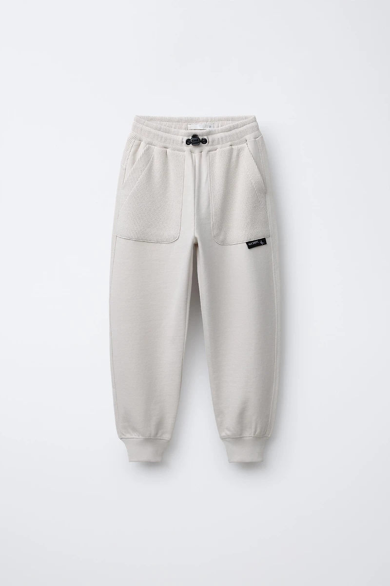 PANTALON DE JOGGING GAUFRÉ COMBINÉ