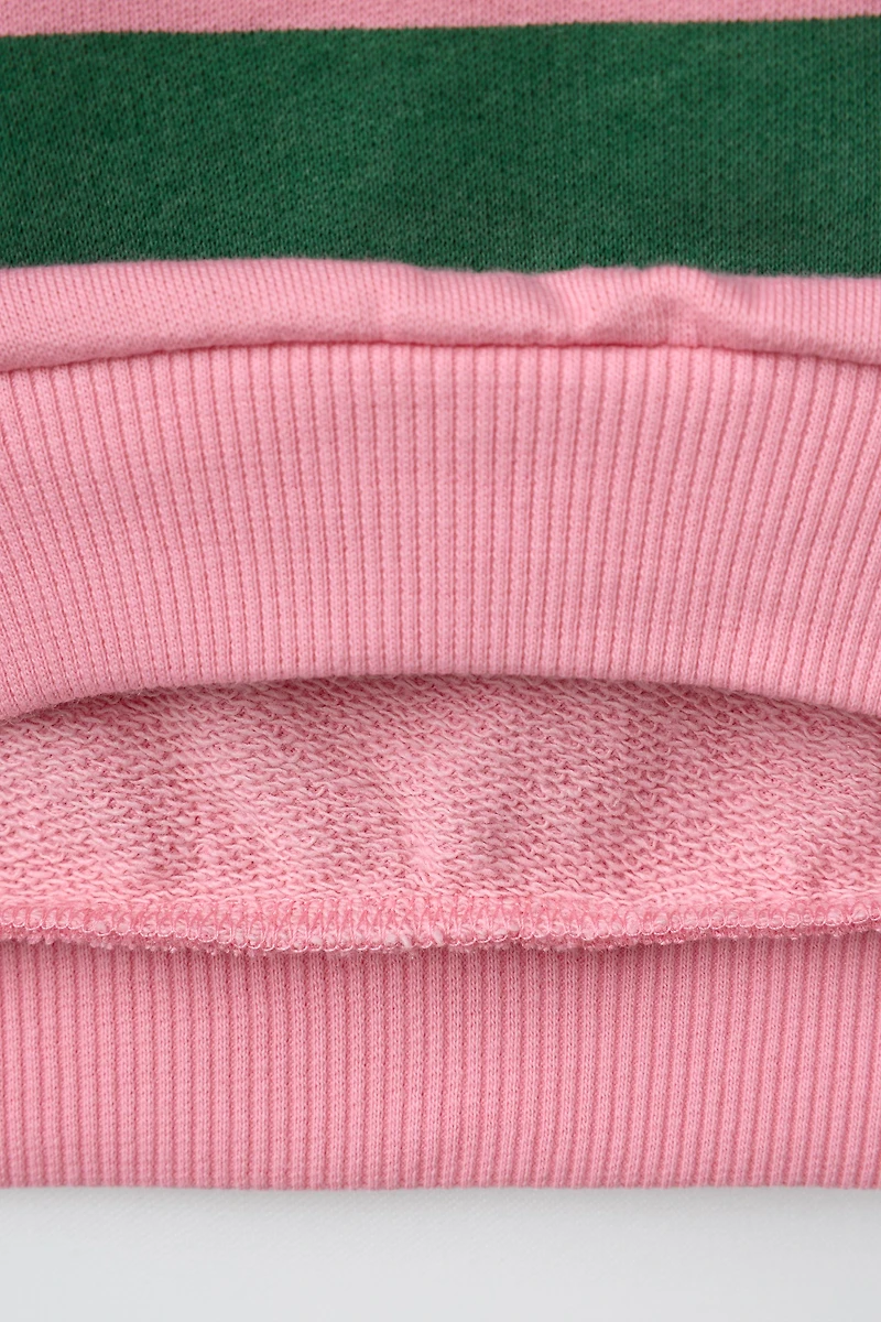 SWEAT À RAYURES ET ÉTOILE BRODÉE