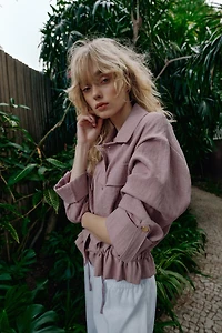 CROPPED ROLLED-SLEEVE JACKET
