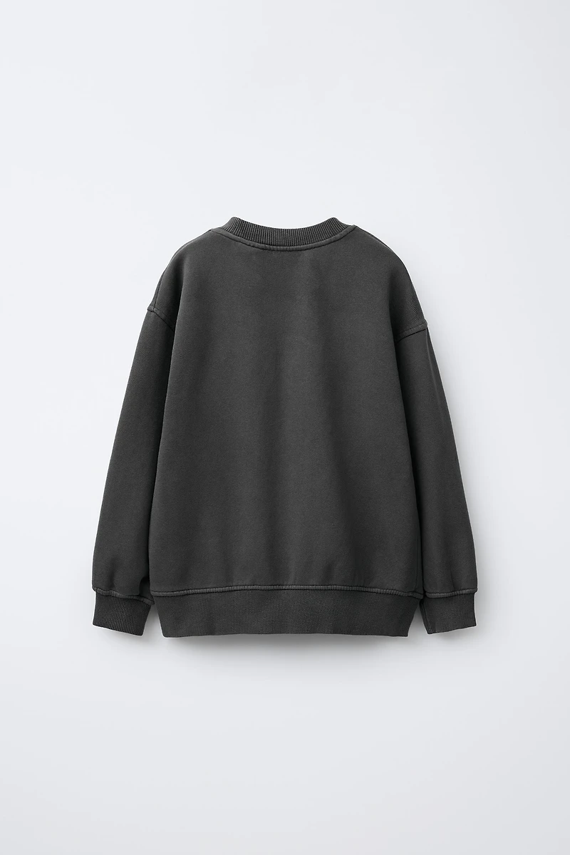 SMILEYWORLD ® STUD SWEATSHIRT