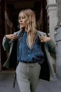 RUFFLED BLOUSE
