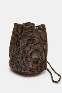 METALLIC WOVEN HANDBAG