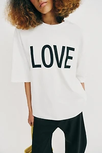 OVERSIZED TEXT T-SHIRT