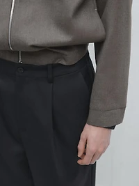 Relaxed fit wool blend trousers with darts