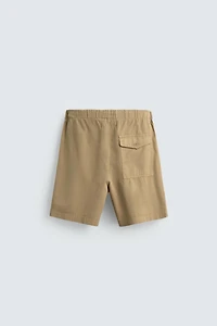 RELAXED FIT LYOCELL-COTTON SHORTS