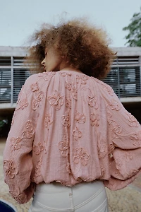 OVERSIZED TEXTURED FLORAL JACKET