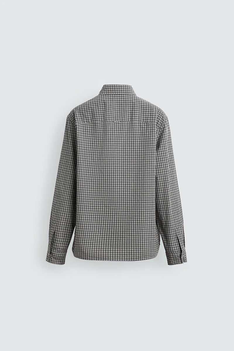 CHEMISE À CARREAUX ET POCHES