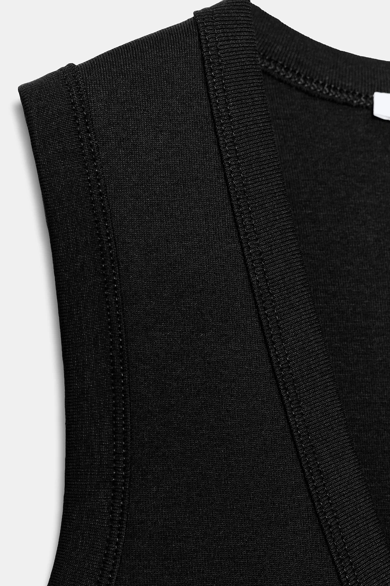 COTTON V-NECK T-SHIRT