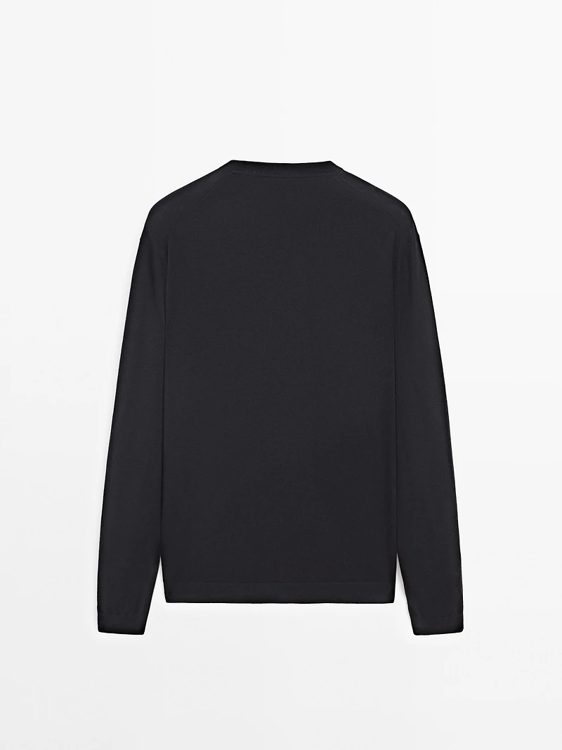 Knit wool blend sweater