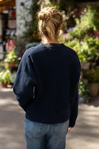 PULL DOUX EN MAILLE COL V