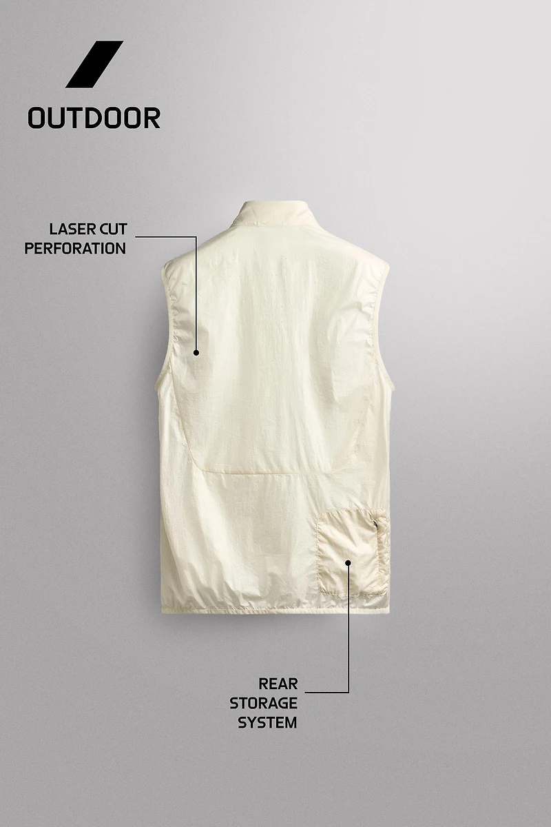 LIGHTWEIGHT TECHNICAL VEST