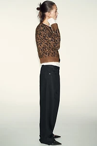 ANIMAL JACQUARD KNIT CARDIGAN