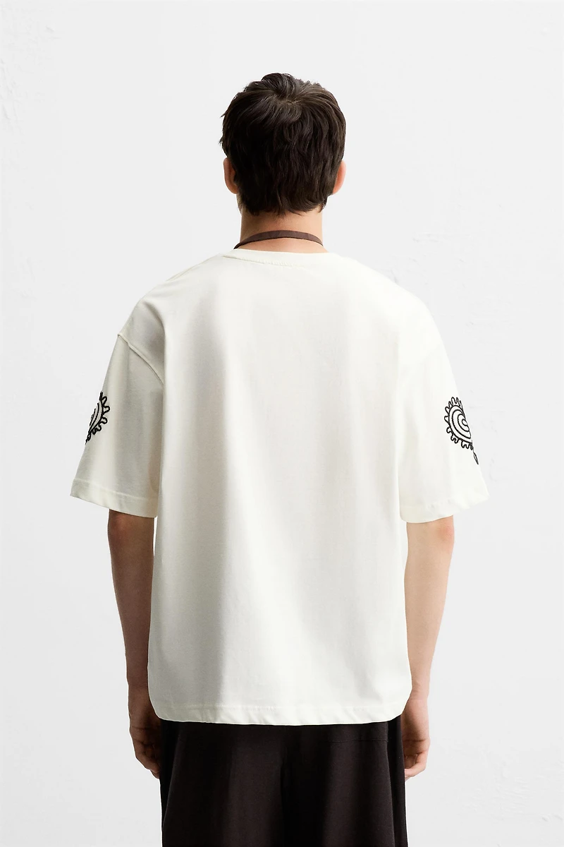 CONTRAST EMBROIDERY SHIRT