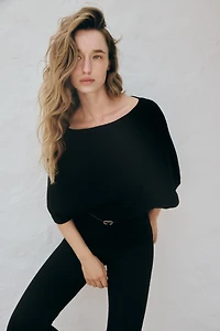 BELTED KNIT TOP