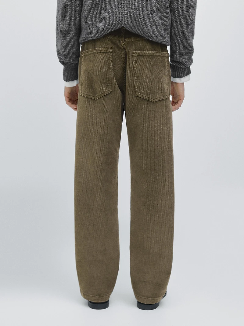 Pantalon relaxed fit effet jean en velours côtelé