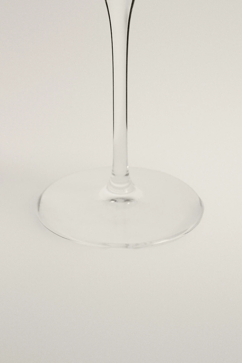 GLASS WITH LINES