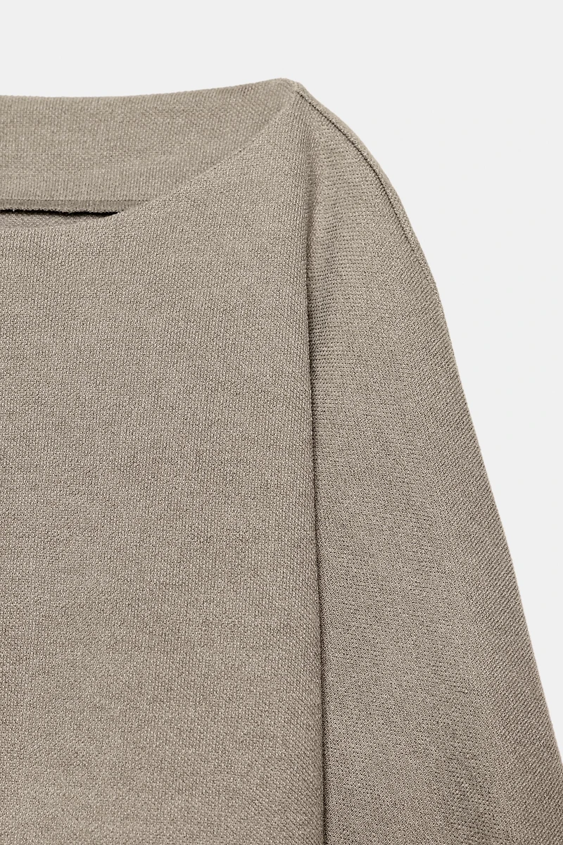 LONG SLEEVE CROP TOP
