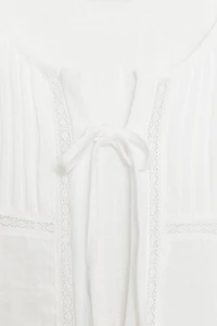 TIE DART TOP