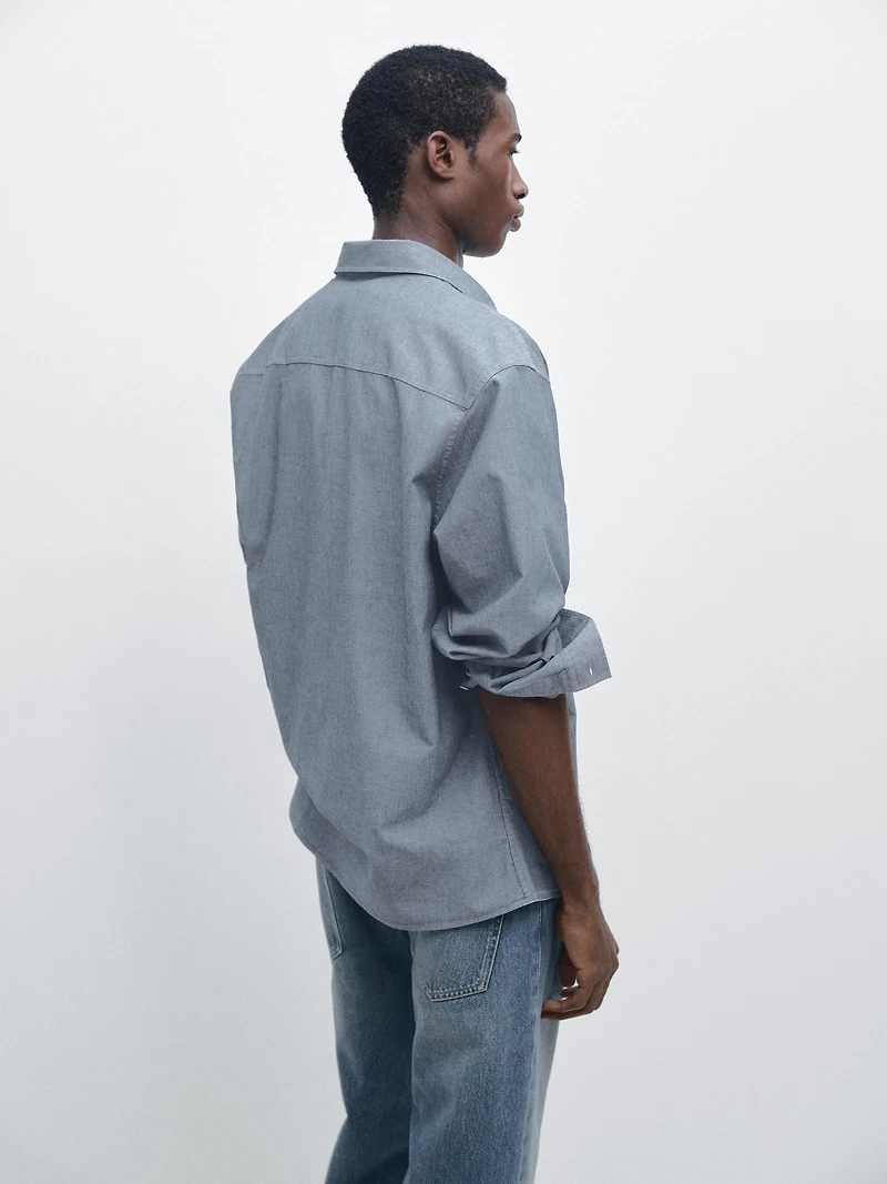 Regular fit chambray shirt with pocket details