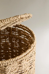 BATHROOM TRASH CAN WITH REMOVABLE LID