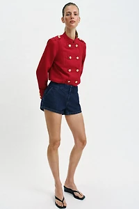 BUTTONED FITTED JACKET