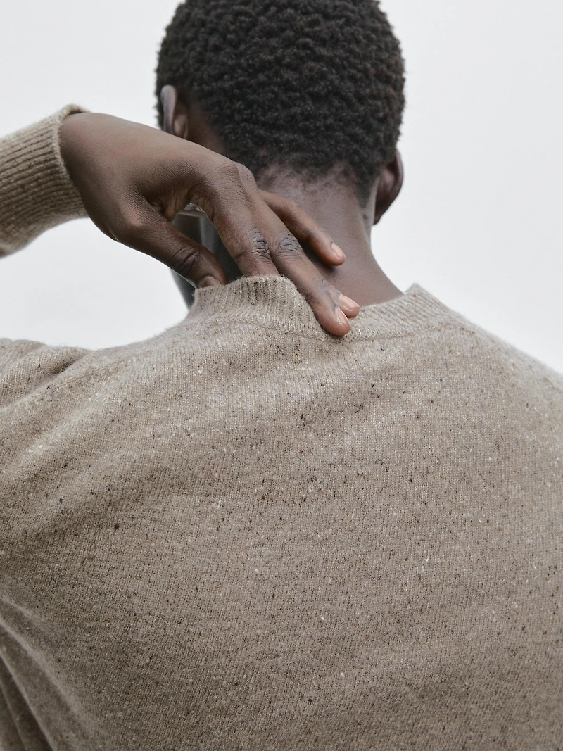 100% wool knit crew neck sweater