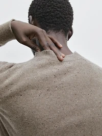 100% wool knit crew neck sweater
