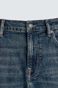 JEAN SLIM FIT BASIQUE