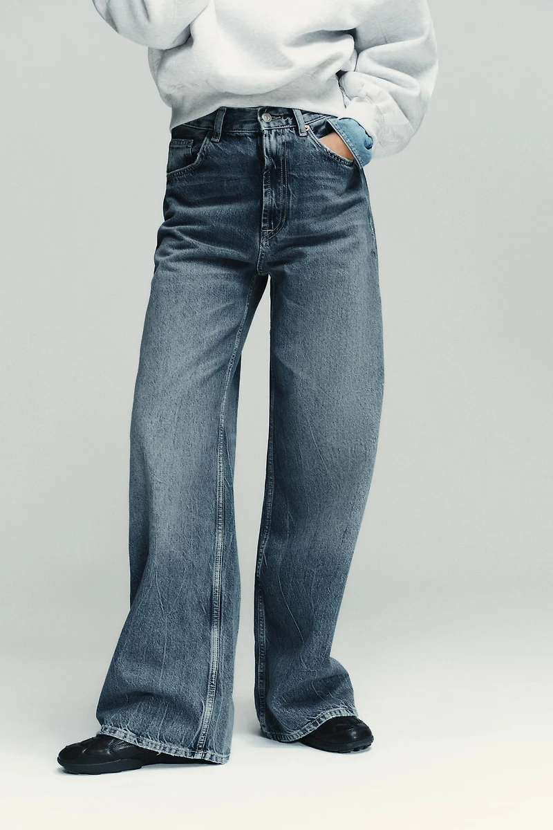 TRF EXTRA WIDE LEG HIGH WAIST JEANS