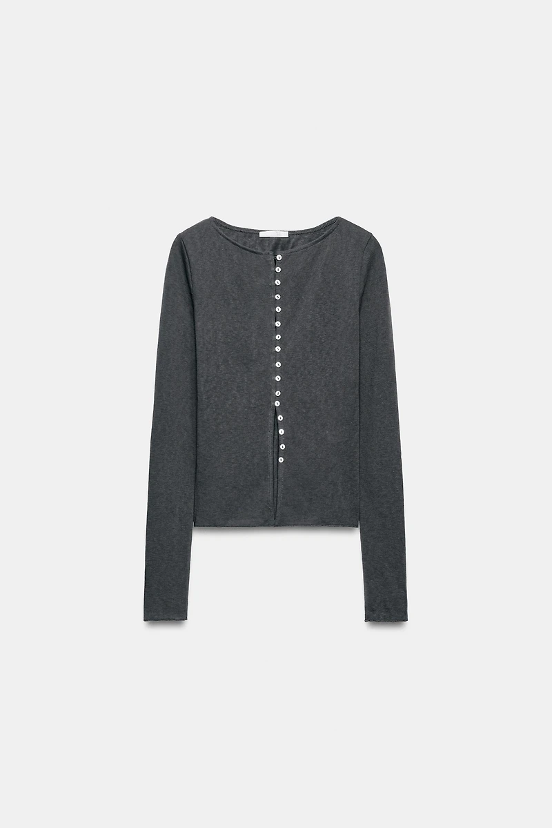 RUSTIC BUTTON-UP T-SHIRT