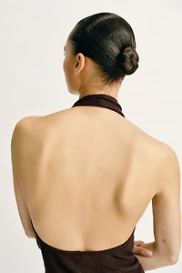 METALLIC THREAD RIB KNIT HALTER TOP