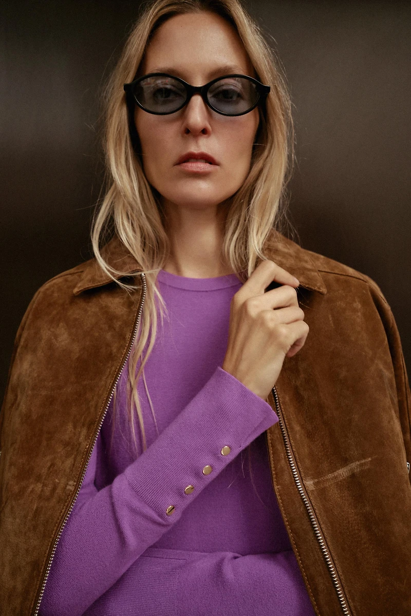 BASIC PLAIN KNIT SWEATER