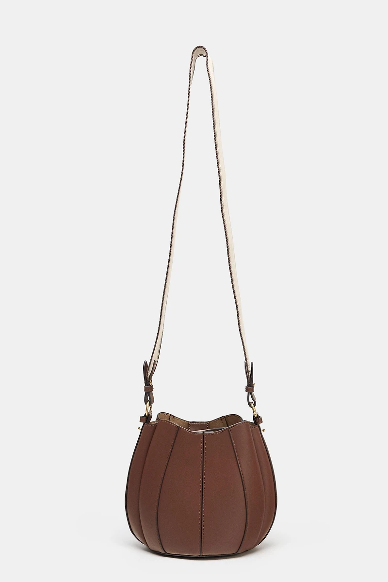 TOPSTITCHED BUCKET BAG