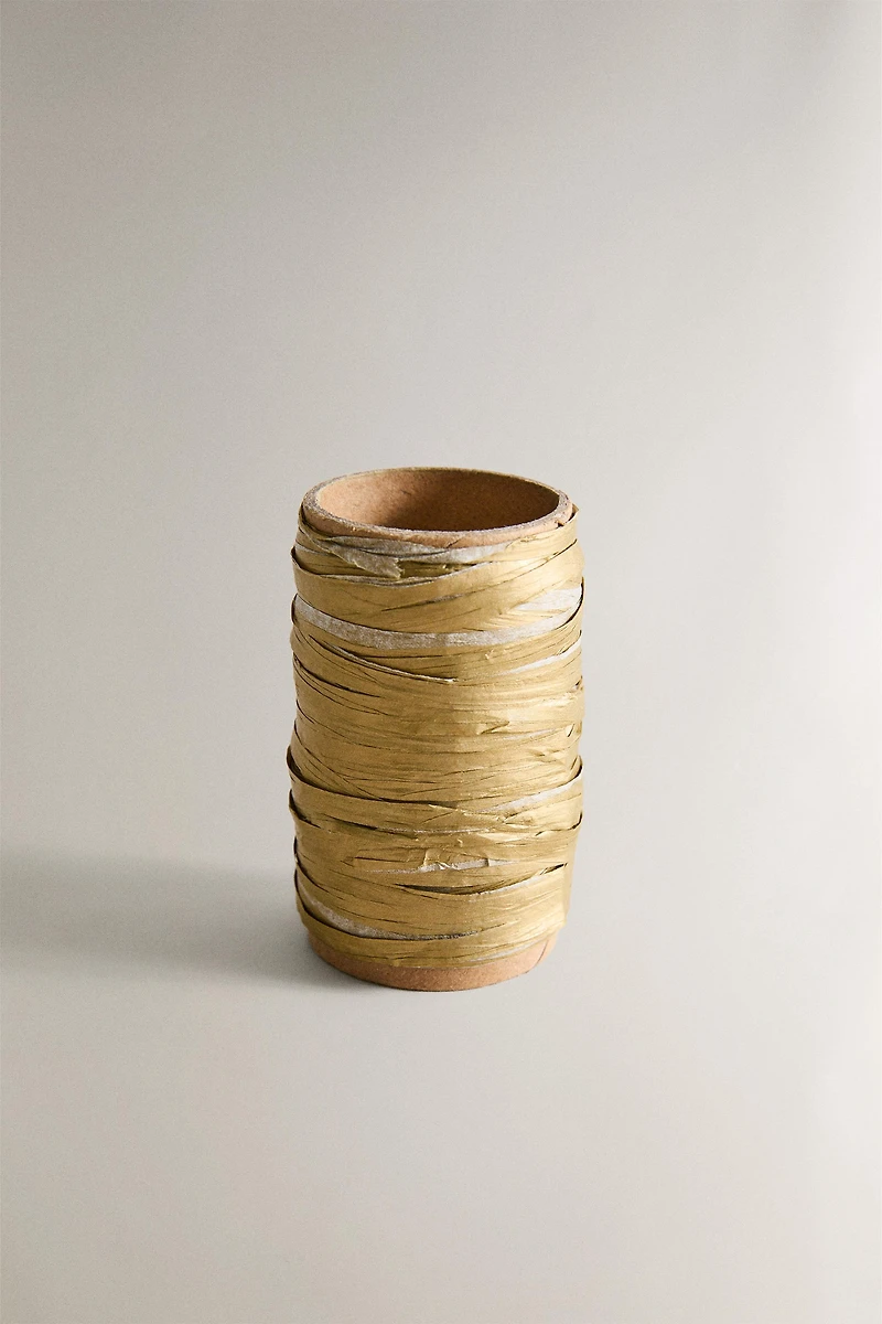 SET OF CHRISTMAS STAR GIFT WRAPPING PAPER AND RIBBON BOW