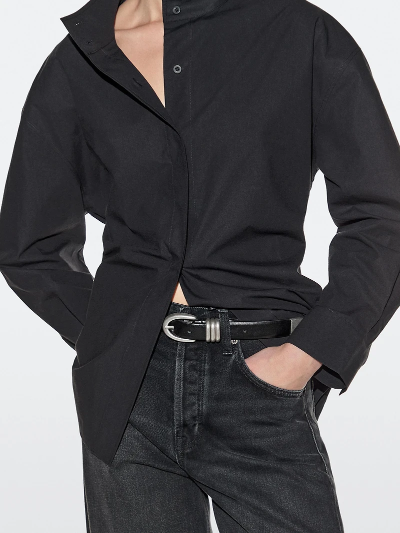 Nappa leather belt with metallic detail