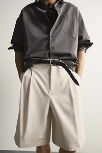 WIDE FIT PLEATED SHORTS