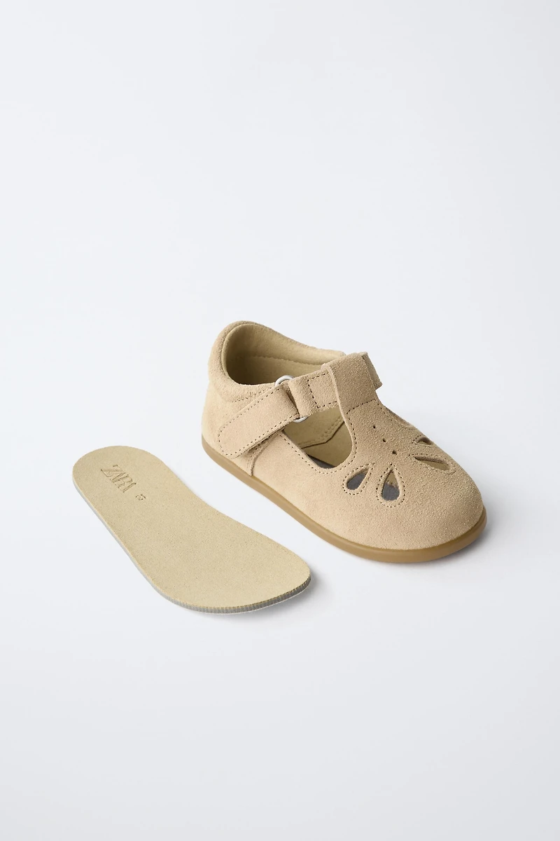 LEATHER SHOES