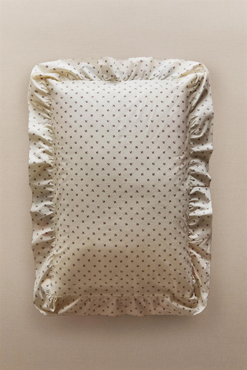 KIDS' FLORAL PRINT RUFFLED PILLOWCASE