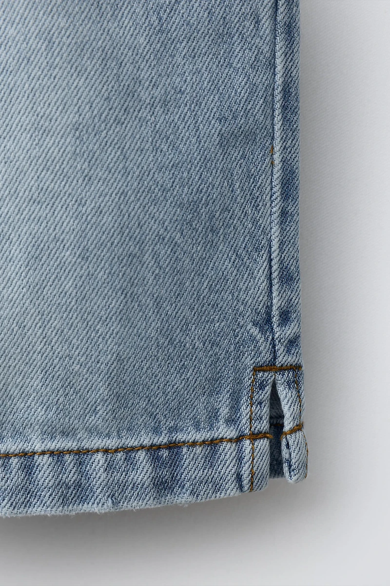 LOOSE FIT DENIM SHORTS