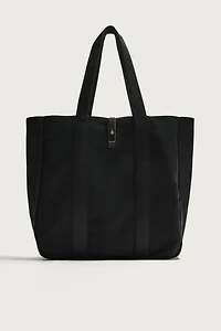 FABRIC SHOPPER WITH LEATHER CLOSURE