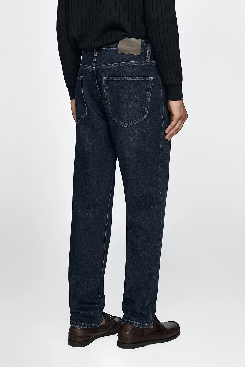 Tapered fit jeans