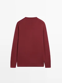 Cotton knit crew neck sweater