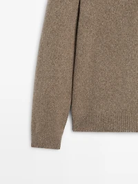 Pull en maille chinée à col rond