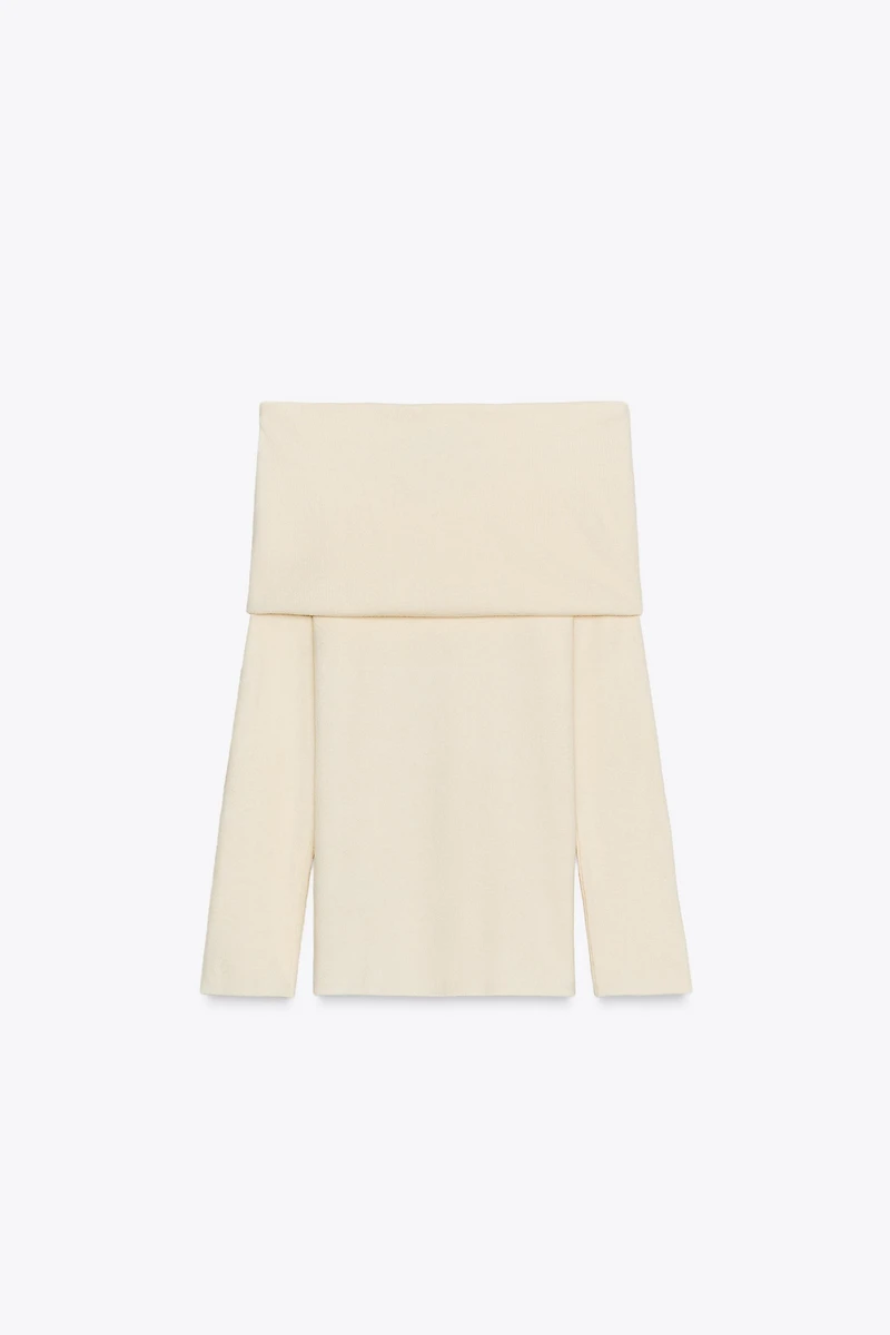 RUCHED STRAPLESS KNIT TOP