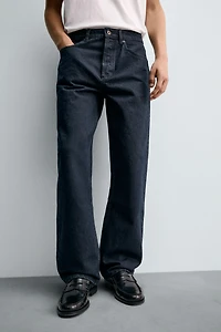 STRAIGHT FIT JEANS