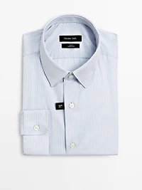 Slim fit striped shirt