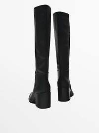 Block heel boots