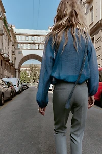LOW RISE FLARE PANTS
