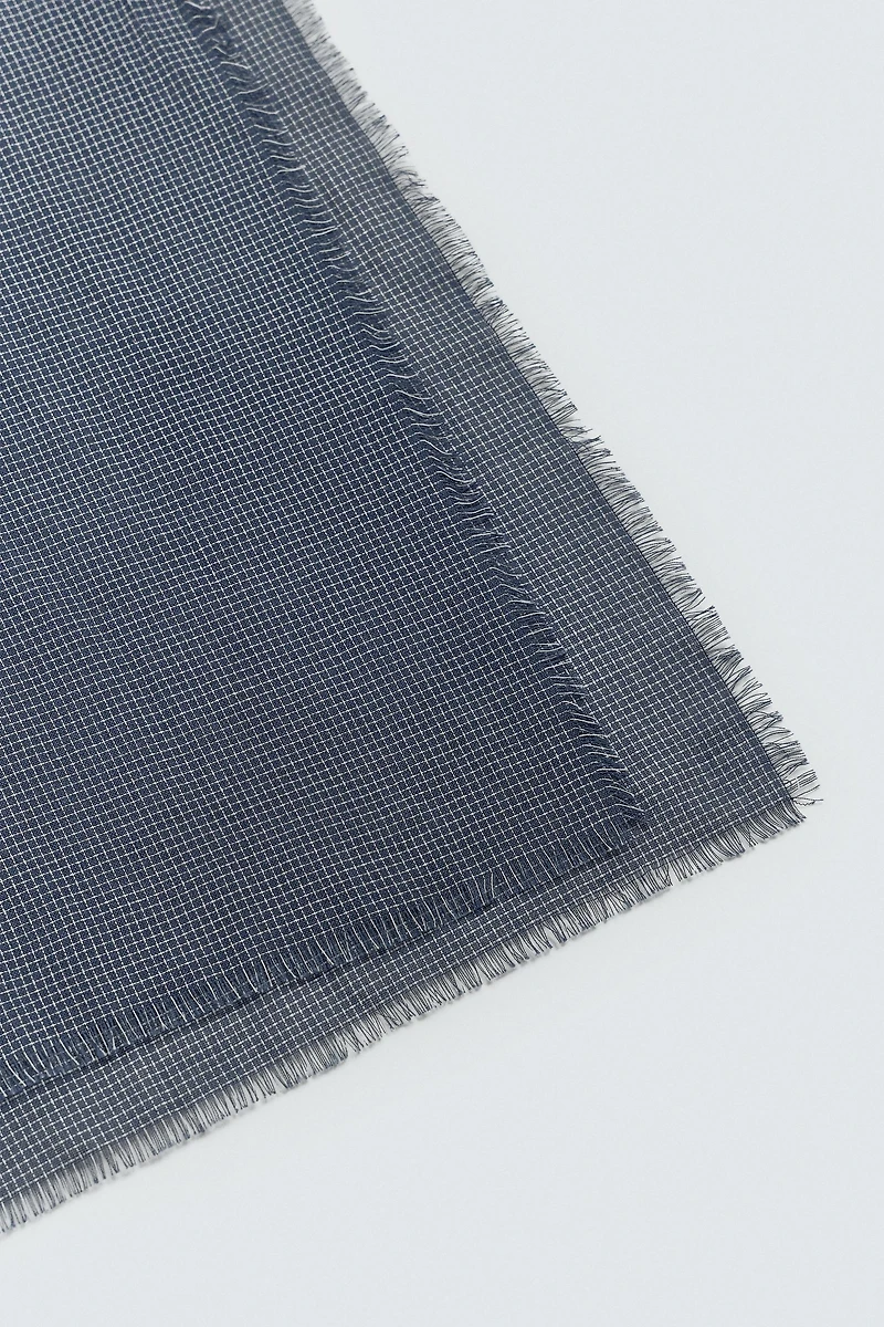 COTTON TEXTURED SCARF